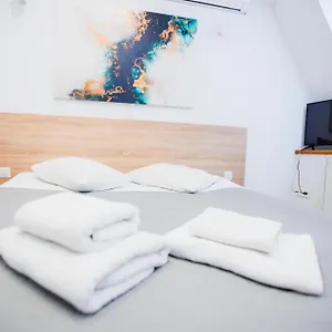Hotel Staryi Krakiv, Lviv