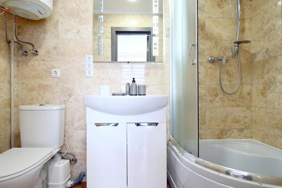 Buk Apartments On Svobody 6-8 Lviv