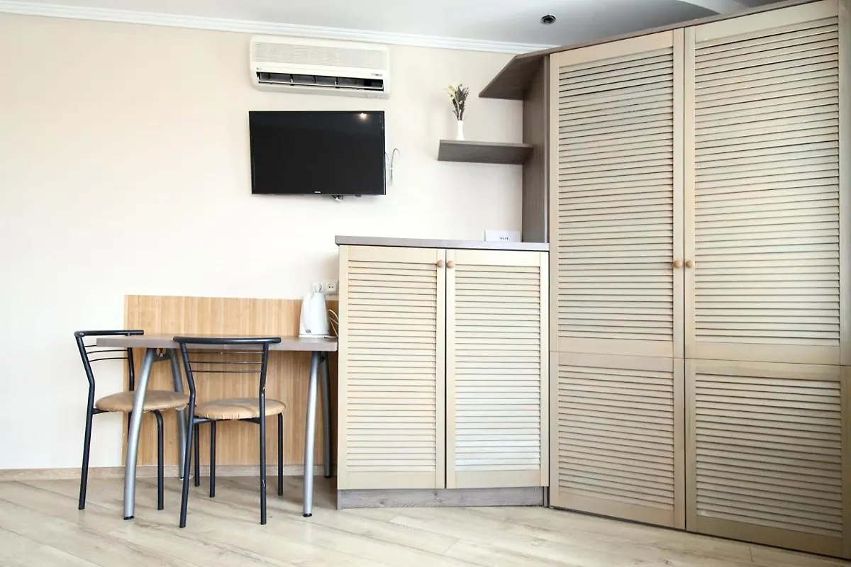 Buk Apartments On Svobody 6-8 Lviv